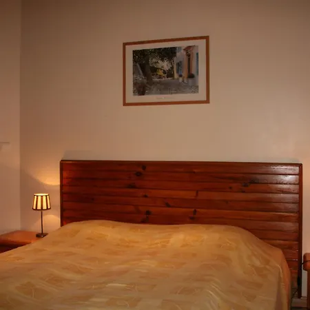 With Mountain View * Le Claux