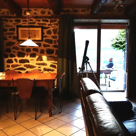 With Mountain View بيت للعطل *